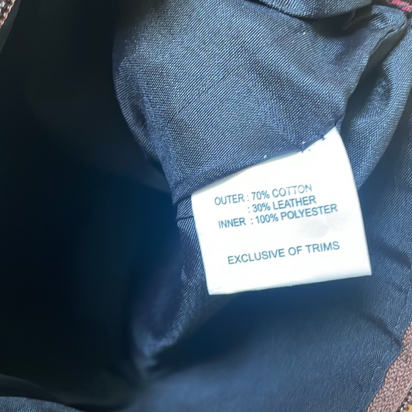 NWT Max studio cosmetic bag letter “A” - Picture 3 of 3